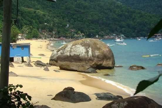 Nena's Suítes Praia de Araçatiba Exterior foto